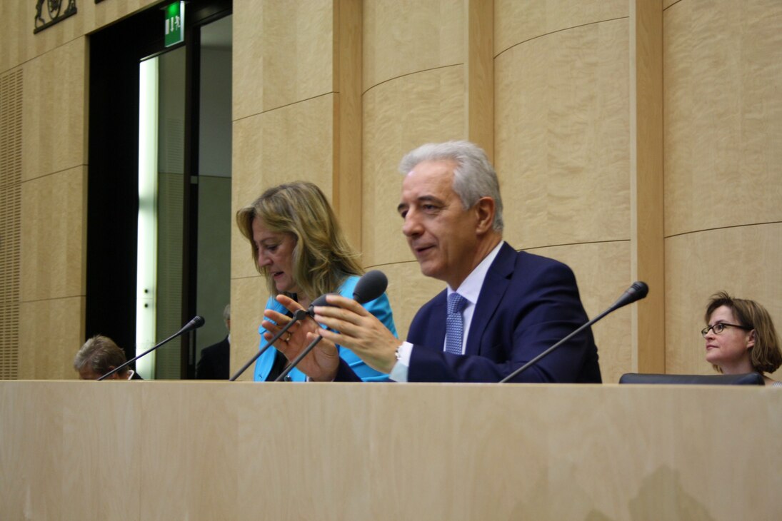 Bundesratspräsident Tillich leitet die Vorabstimmung