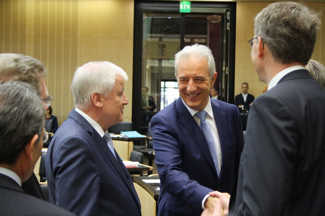 Bundesratspräsident Tillich im Gespräch mit Ministerpräsident Seehofer 