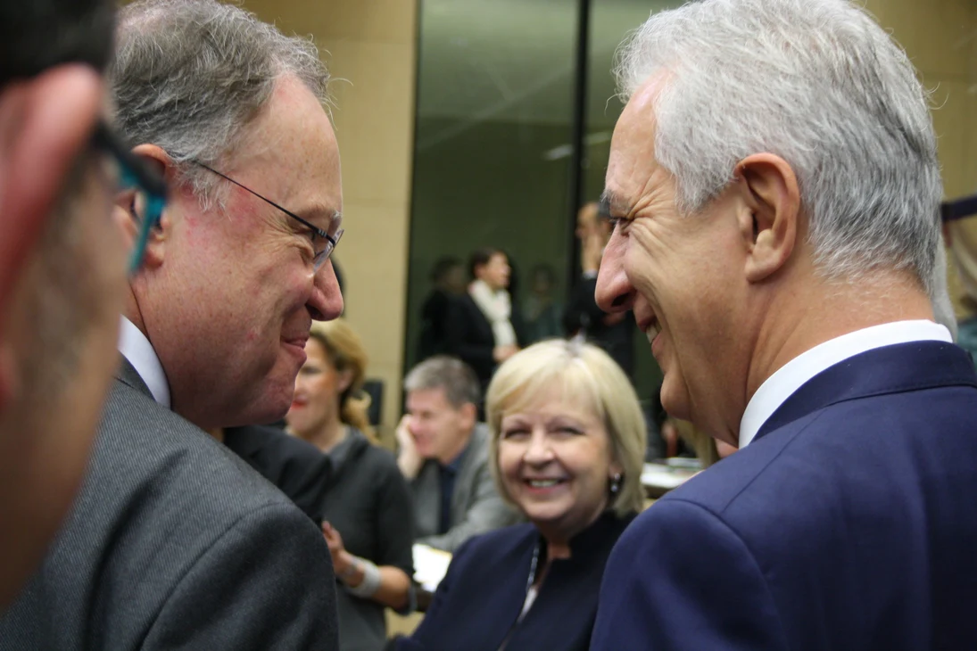 Bundesratspräsident Tillich im Gespräch mit Ministerpräsident Weil und Ministerpräsidentin Kraft