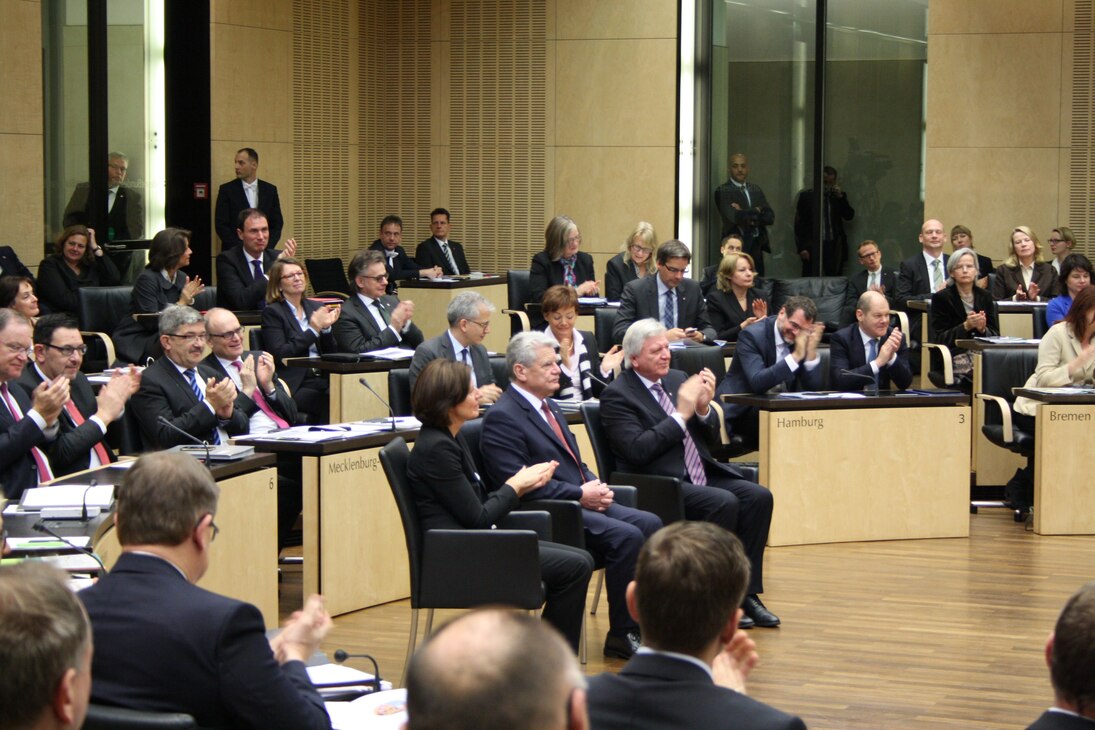 Applaus für die Rede von Bundespräsident Gauck