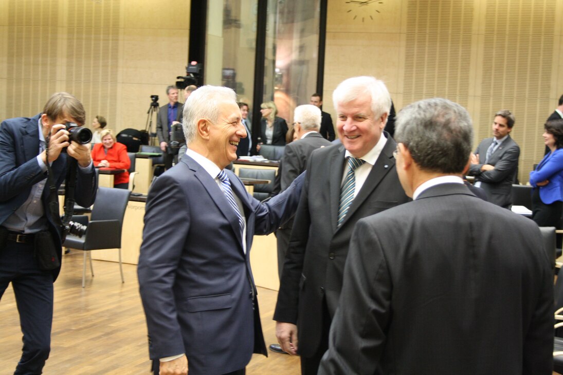 Bundesratspräsident Tillich im Gespräch mit Ministerpräsident Seehofer 