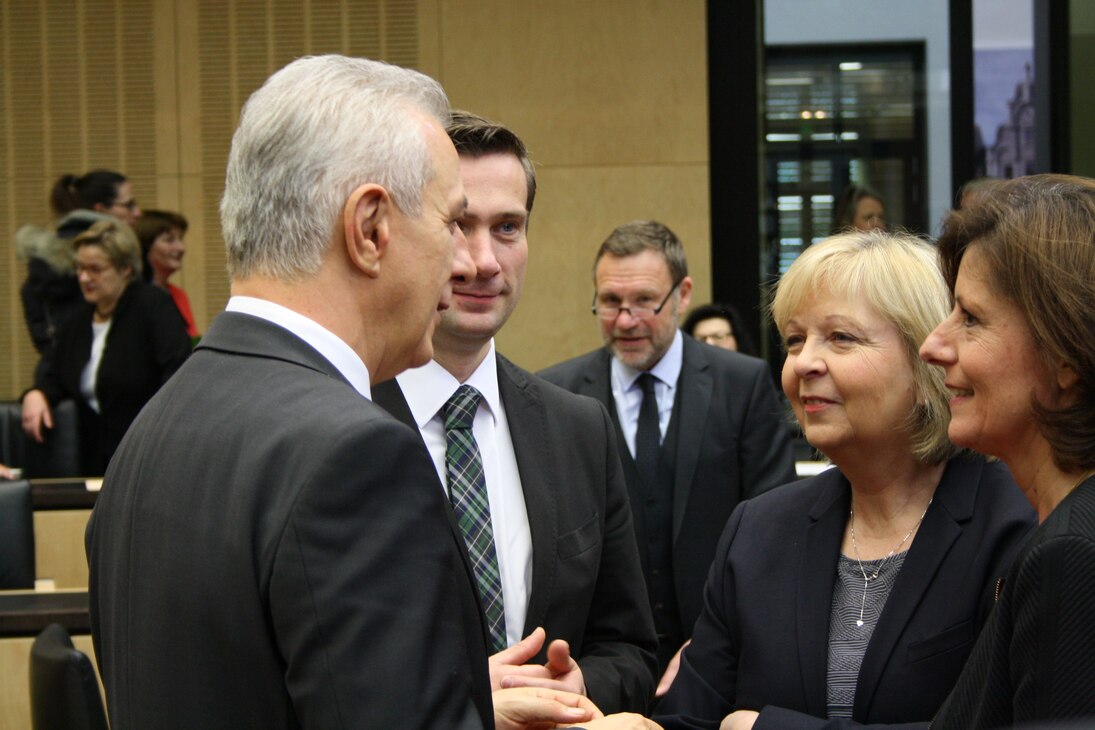 Bundesratspräsident Tillich, Staatsminister Dulig, Ministerpräsidentin Kraft und Ministerpräsidentin Dreyer