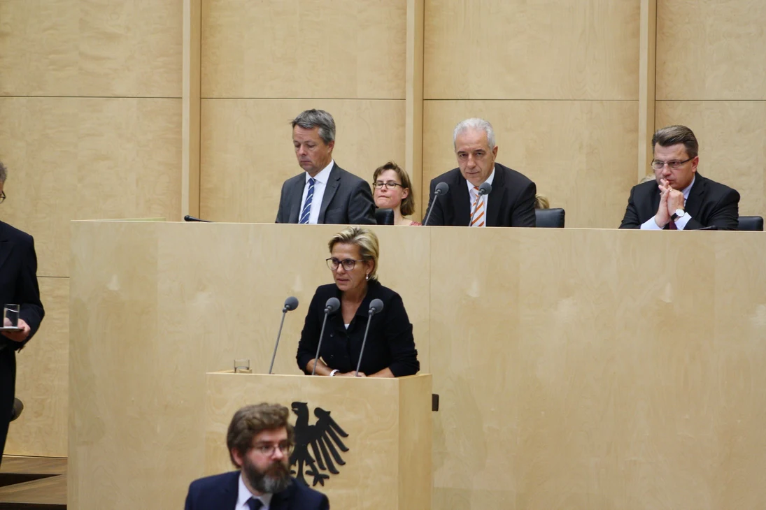 Staatsministerin Barbara Klepsch bei ihrer Rede im Bundesrat