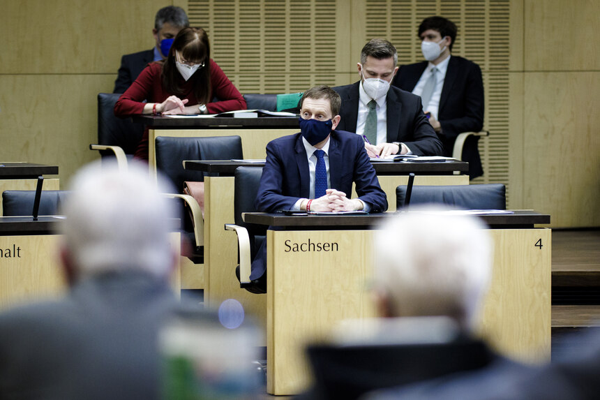 Blick auf die Sitzreihen im Bundesrat