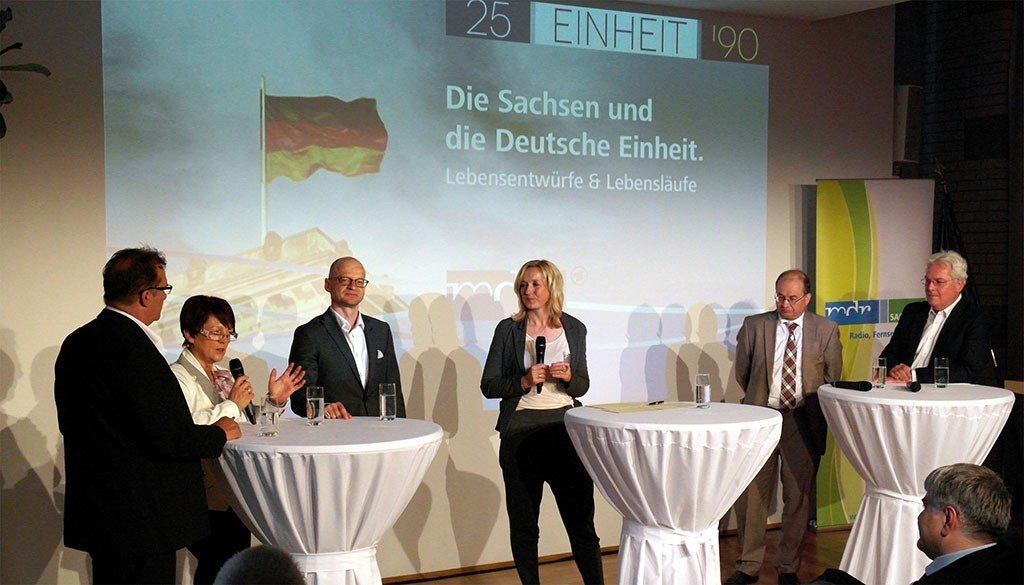 Peter Elsner, Stefanie Rehm, Jan Peter, die Moderatorin Anja Koebel, Arnold Vaatz und Rolf Schwanitz